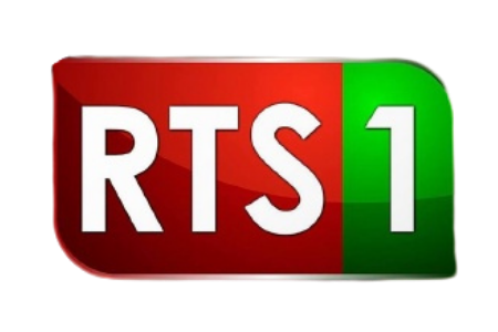 Copie de Minimalist Neutral Multi Device Computer Mockup Website Launch Instagram Post (1)